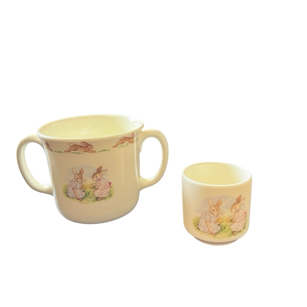 Vintage 1988 Royal Doulton Bunnykins Hug A Mug Two Handle Mug Cottagecore - Picture 3 of 11